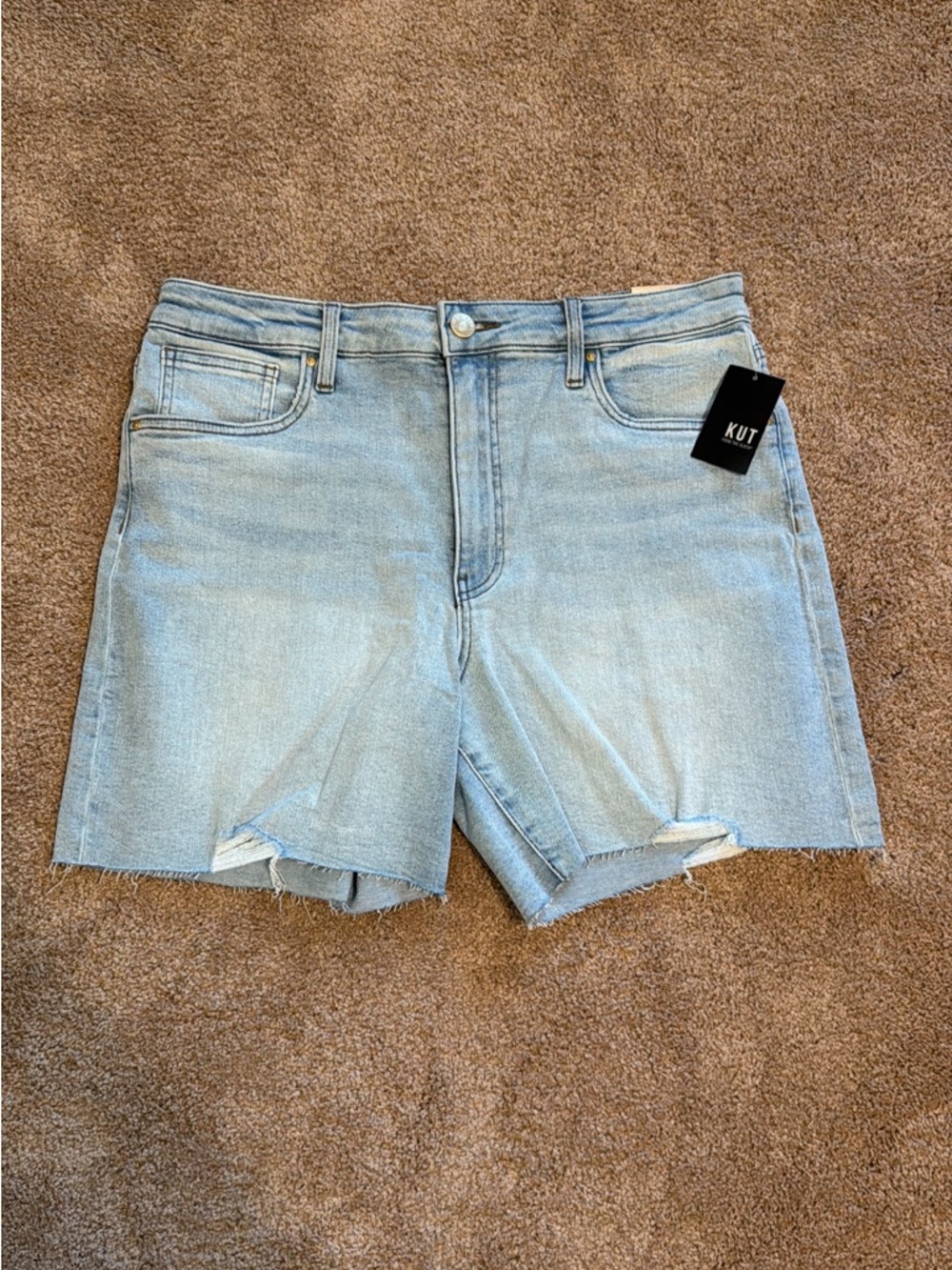 Kut from the Kloth Light Wash Denim Cutoff Shorts. Size 12. NWT